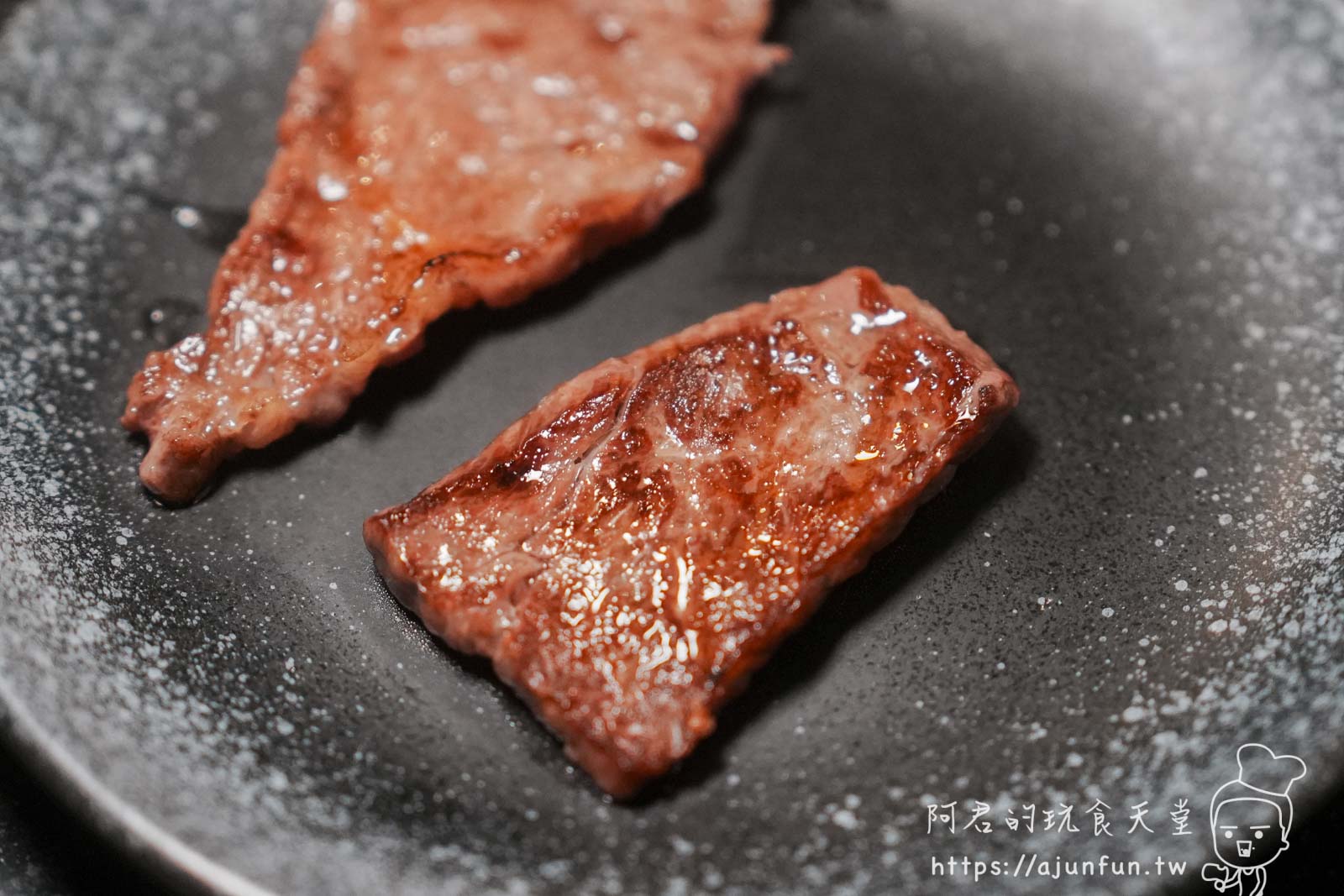 2026台中燒肉推薦,潼阪帝王蟹黑毛牛頂級燒烤|全台罕見「不限時」吃到飽!A5和牛、生啤無限暢飲,捷運文心櫻花站美食 - 第15張圖 2026台中燒肉推薦,潼阪帝王蟹黑毛牛頂級燒烤|全台罕見「不限時」吃到飽!A5和牛、生啤無限暢飲,捷運文心櫻花站美食