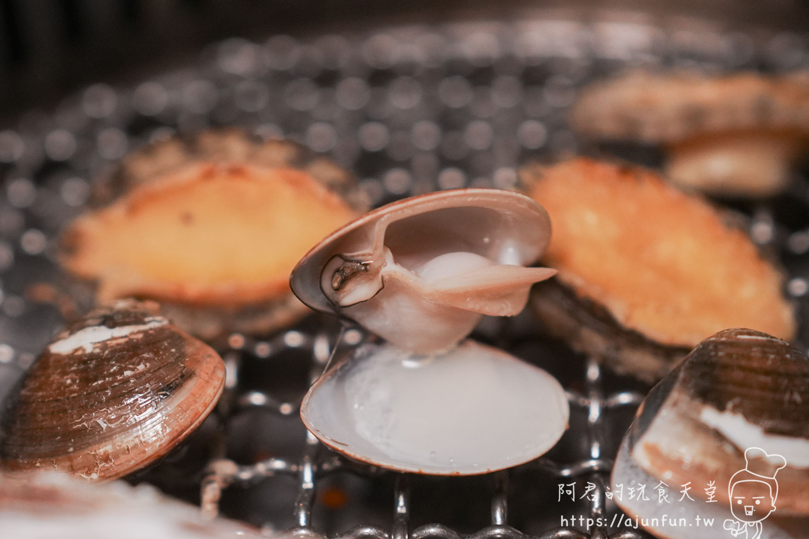 2026台中燒肉推薦,潼阪帝王蟹黑毛牛頂級燒烤|全台罕見「不限時」吃到飽!A5和牛、生啤無限暢飲,捷運文心櫻花站美食 - 第27張圖 2026台中燒肉推薦,潼阪帝王蟹黑毛牛頂級燒烤|全台罕見「不限時」吃到飽!A5和牛、生啤無限暢飲,捷運文心櫻花站美食