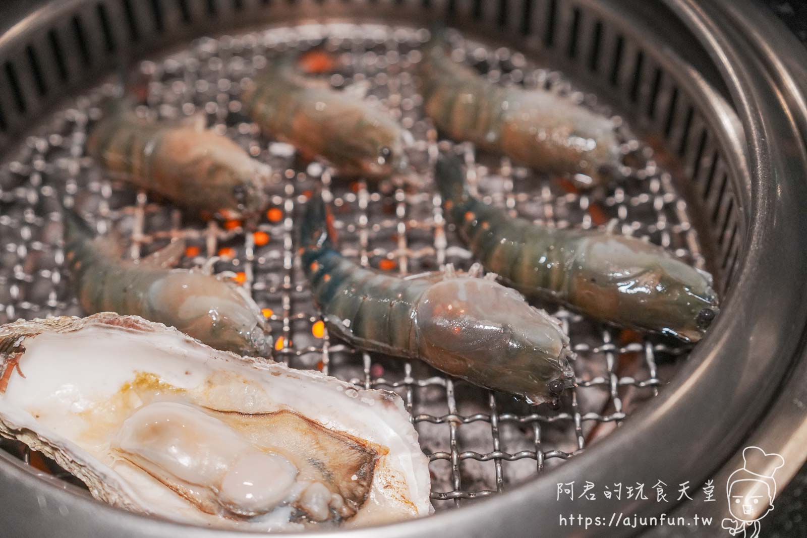 2026台中燒肉推薦,潼阪帝王蟹黑毛牛頂級燒烤|全台罕見「不限時」吃到飽!A5和牛、生啤無限暢飲,捷運文心櫻花站美食 - 第36張圖 2026台中燒肉推薦,潼阪帝王蟹黑毛牛頂級燒烤|全台罕見「不限時」吃到飽!A5和牛、生啤無限暢飲,捷運文心櫻花站美食