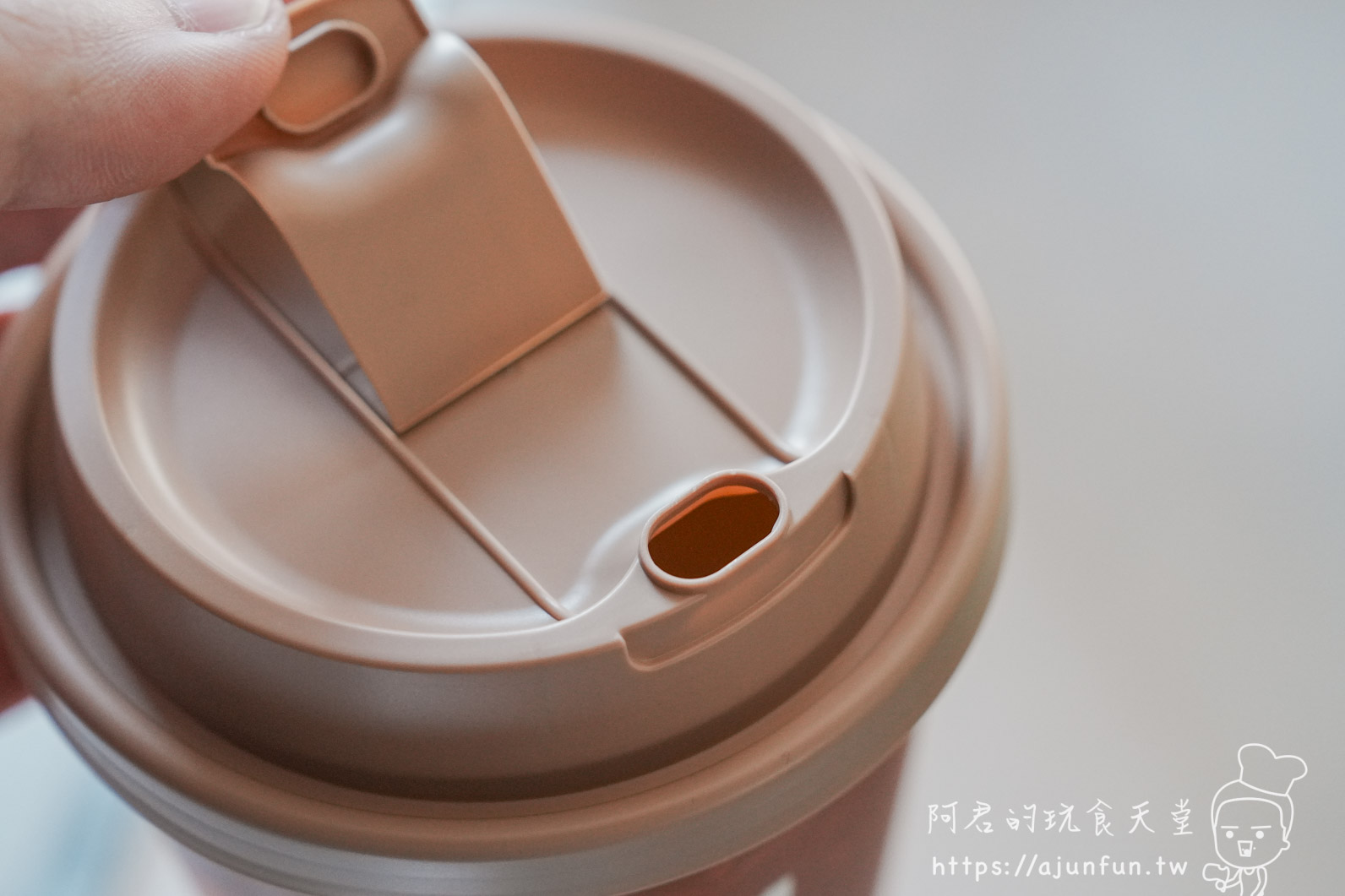 台中北區飲料推薦,烏春Woo Chun烏龍茶飲專賣店,學士路烏龍專賣!必點蜜香紅烏龍、清爽蓮霧冰茶 - 第28張圖 台中北區飲料推薦,烏春Woo Chun烏龍茶飲專賣店,學士路烏龍專賣!必點蜜香紅烏龍、清爽蓮霧冰茶