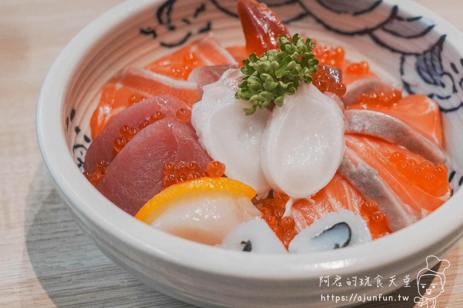 別再問台中壽司吃哪家！九壽司，新鮮檸檬入飯的美味，捷運沿線好停車聚餐首選