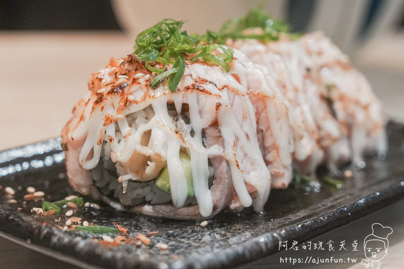 別再問台中壽司吃哪家！九壽司，新鮮檸檬入飯的美味，捷運沿線好停車聚餐首選