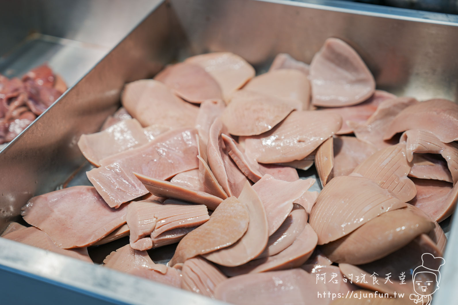 台中麻油腰花天花板！和老師麻油腰花，每日現宰溫體豬與4小時高湯，重新定義「脆彈」口感