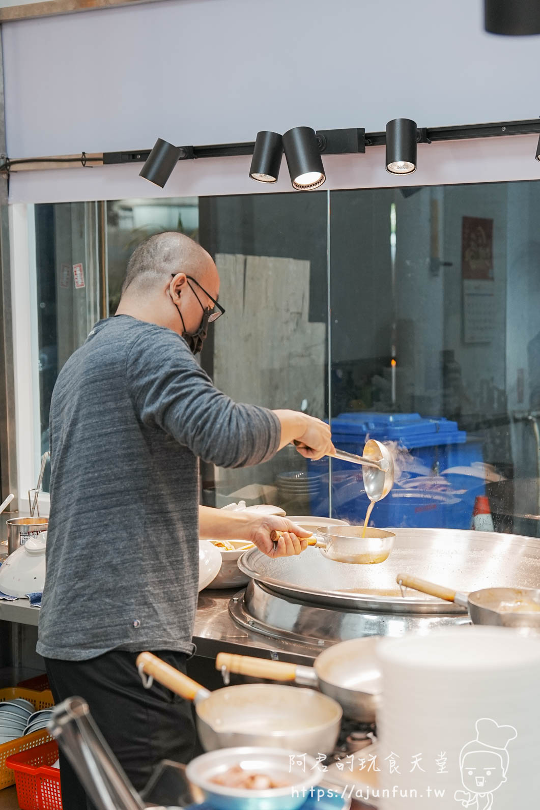 台中麻油腰花天花板！和老師麻油腰花，每日現宰溫體豬與4小時高湯，重新定義「脆彈」口感