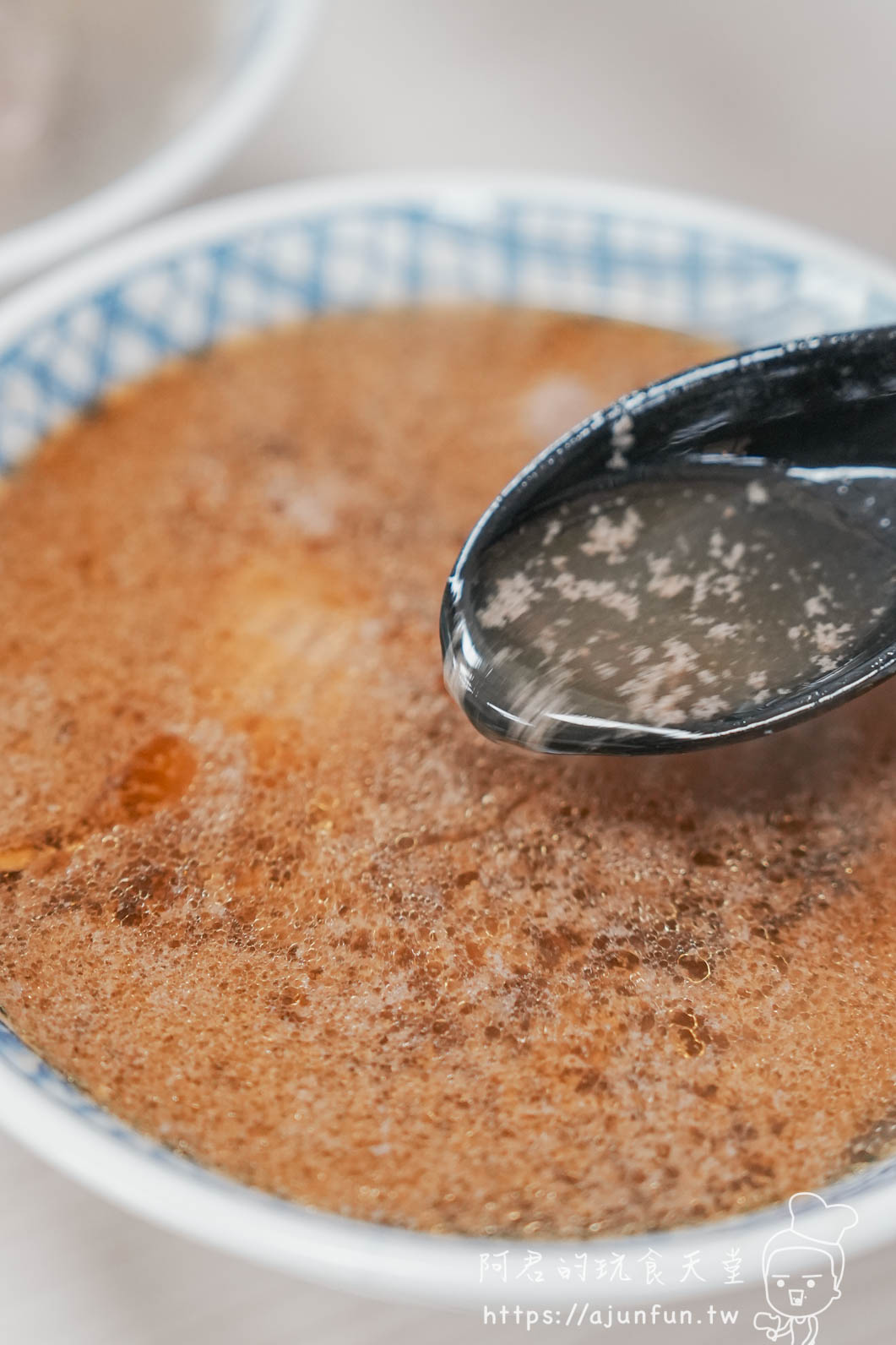 台中麻油腰花天花板！和老師麻油腰花，每日現宰溫體豬與4小時高湯，重新定義「脆彈」口感