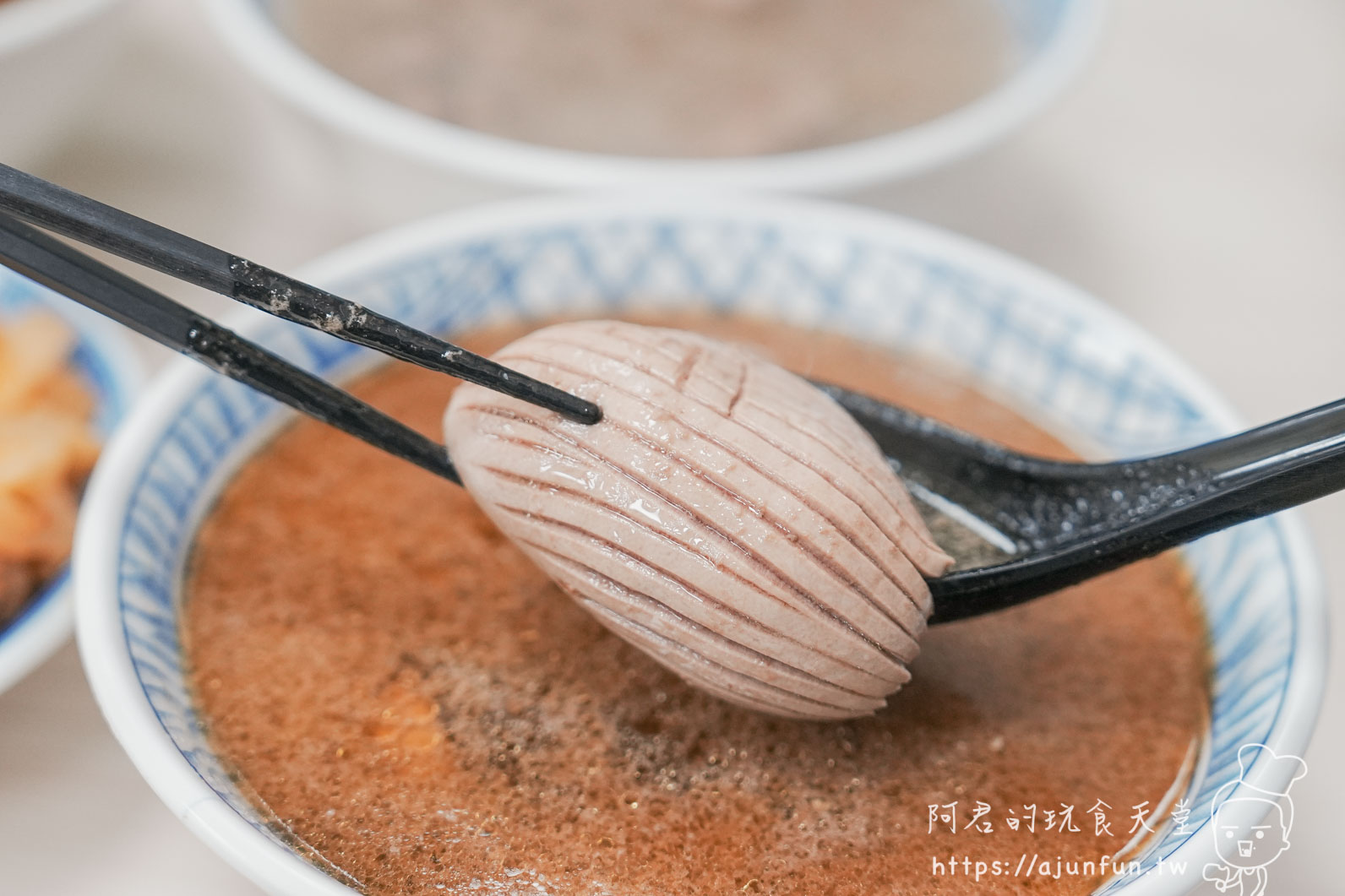 台中麻油腰花天花板！和老師麻油腰花，每日現宰溫體豬與4小時高湯，重新定義「脆彈」口感