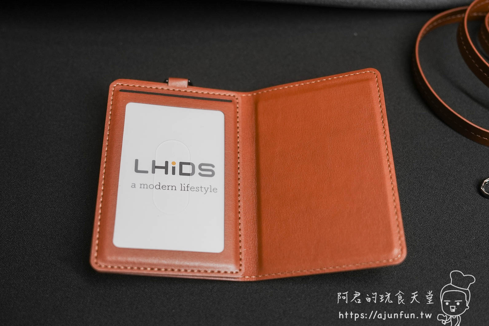 【識別證推薦】上班族必備?LHiDS 翻轉磁吸識別證開箱 - 第8張圖 【識別證推薦】上班族必備?LHiDS 翻轉磁吸識別證開箱