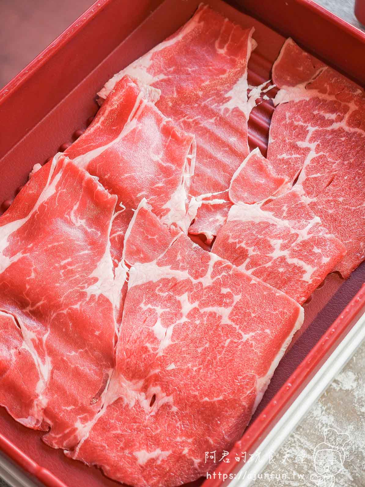 台中麻辣鍋吃到飽,向辣評價,798元值嗎?被火鍋耽誤的甜點店,聚餐慶生安全牌首選(已歇業 - 第16張圖 台中麻辣鍋吃到飽,向辣評價,798元值嗎?被火鍋耽誤的甜點店,聚餐慶生安全牌首選(已歇業