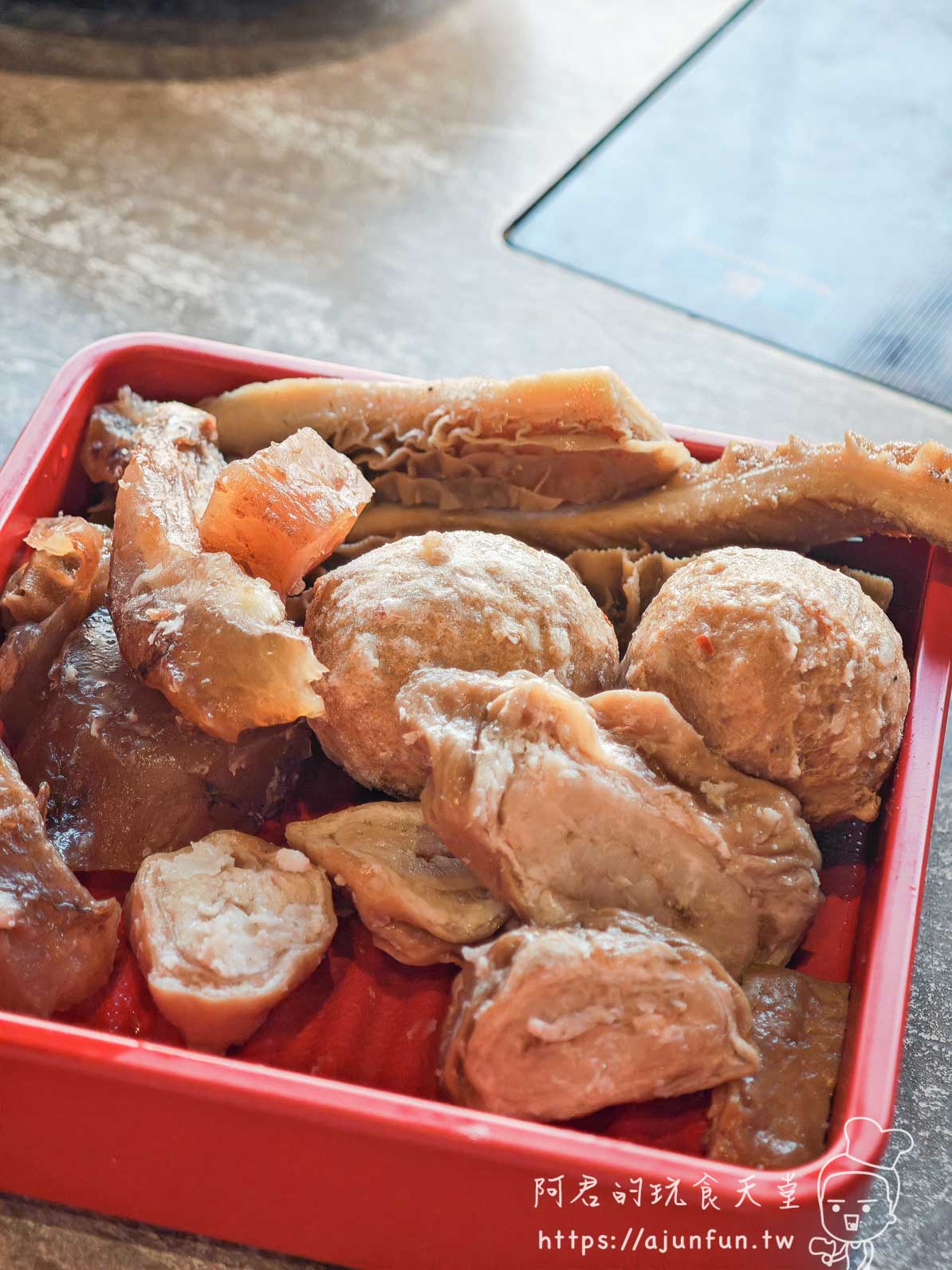 台中麻辣鍋吃到飽,向辣評價,798元值嗎?被火鍋耽誤的甜點店,聚餐慶生安全牌首選(已歇業 - 第20張圖 台中麻辣鍋吃到飽,向辣評價,798元值嗎?被火鍋耽誤的甜點店,聚餐慶生安全牌首選(已歇業