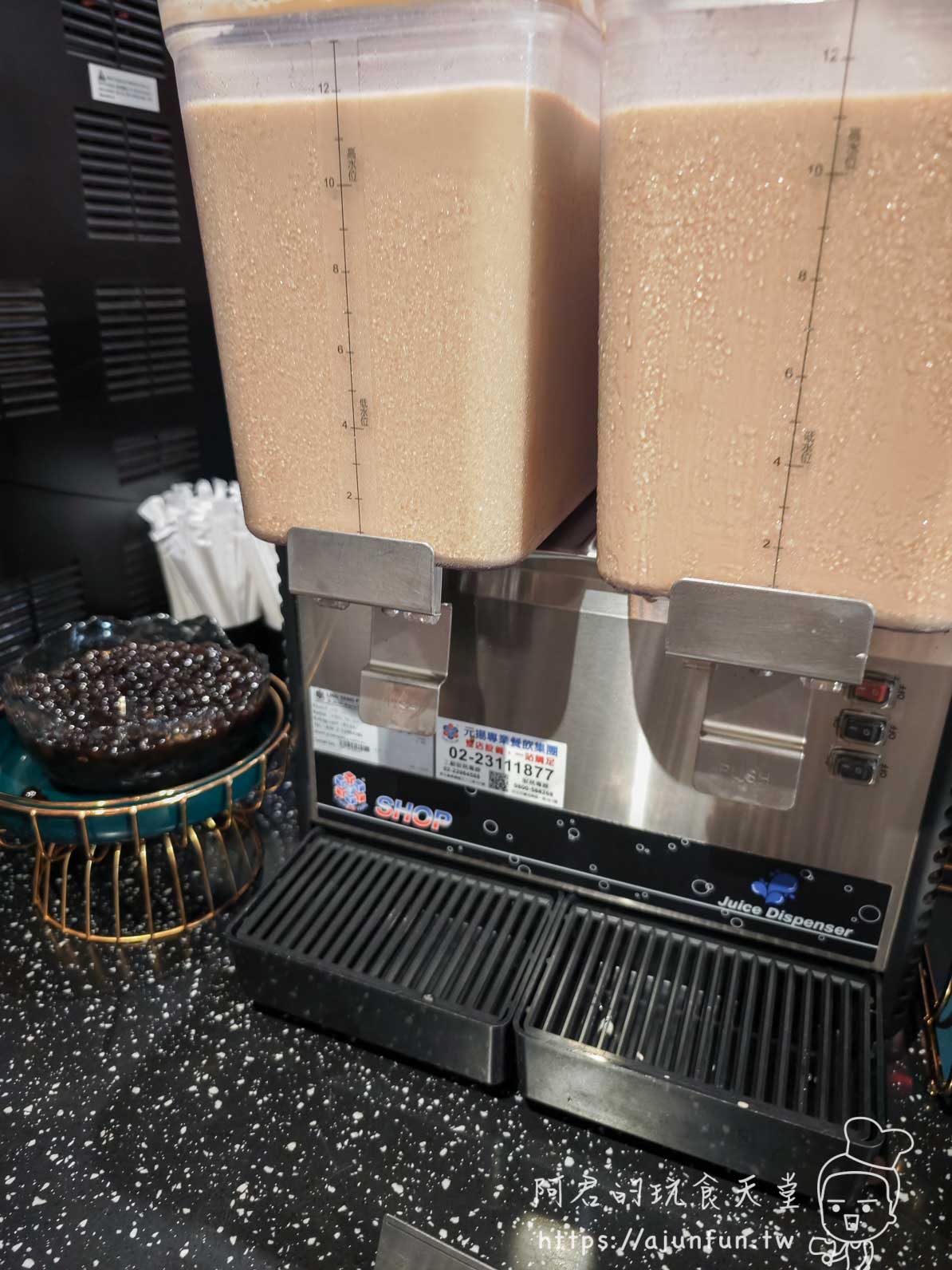 台中麻辣鍋吃到飽,向辣評價,798元值嗎?被火鍋耽誤的甜點店,聚餐慶生安全牌首選(已歇業 - 第34張圖 台中麻辣鍋吃到飽,向辣評價,798元值嗎?被火鍋耽誤的甜點店,聚餐慶生安全牌首選(已歇業