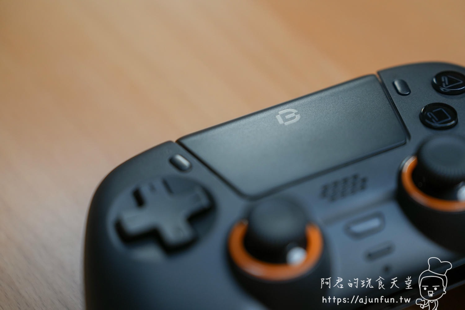 【PS5手把推薦】Bteam Quantum 開箱，霍爾搖桿終結飄移惡夢，2026 高 CP 值 2P 手把首選