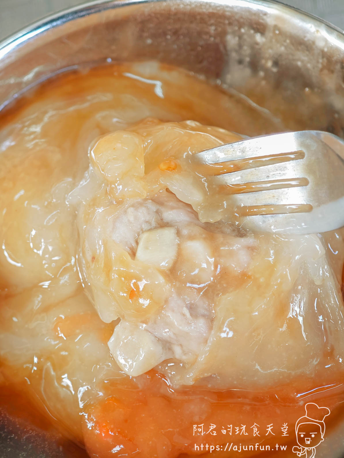 員林光明街美食推薦，寶斗肉圓傳承北斗手作工法，先蒸後炸皮Q肉餡多