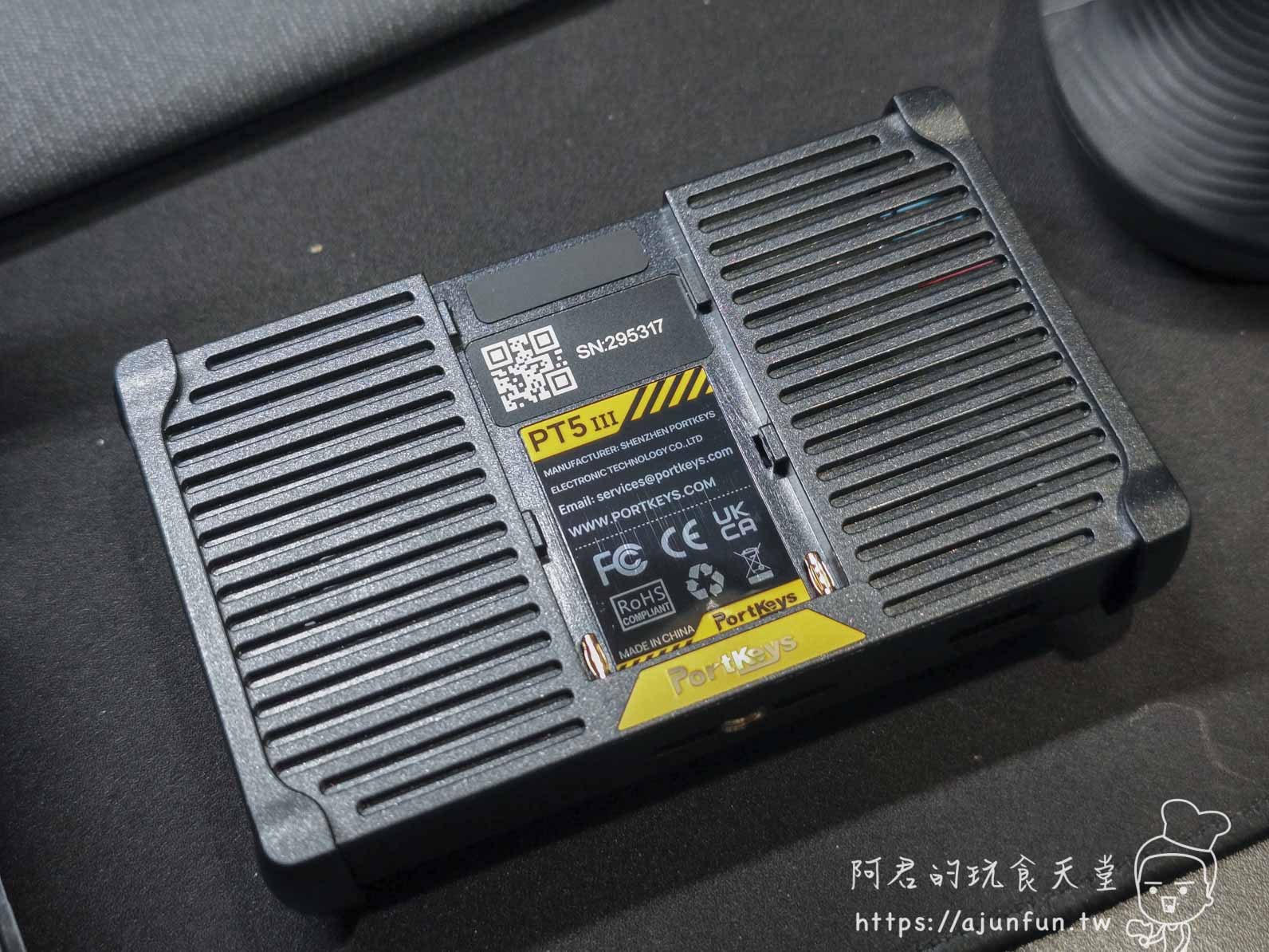 新手買外接螢幕必看!Portkeys PT5 III 開箱評測,五千元內最強高CP值監看螢幕 - 第7張圖 新手買外接螢幕必看!Portkeys PT5 III 開箱評測,五千元內最強高CP值監看螢幕