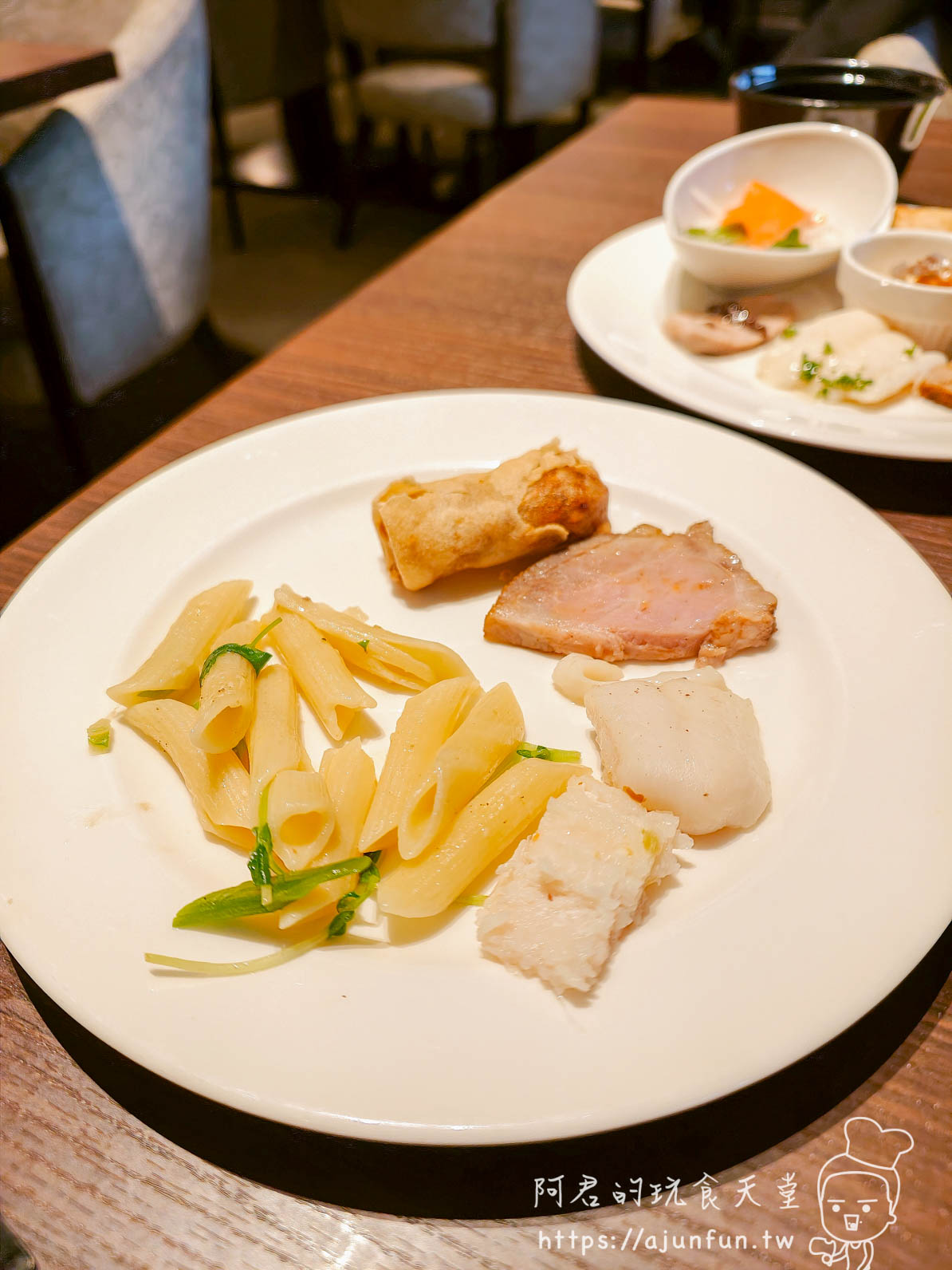 【樂天新井美食推薦】The Plate五星級自助餐開箱 ，現煎牛排，暴力超渡你的滑雪疲勞