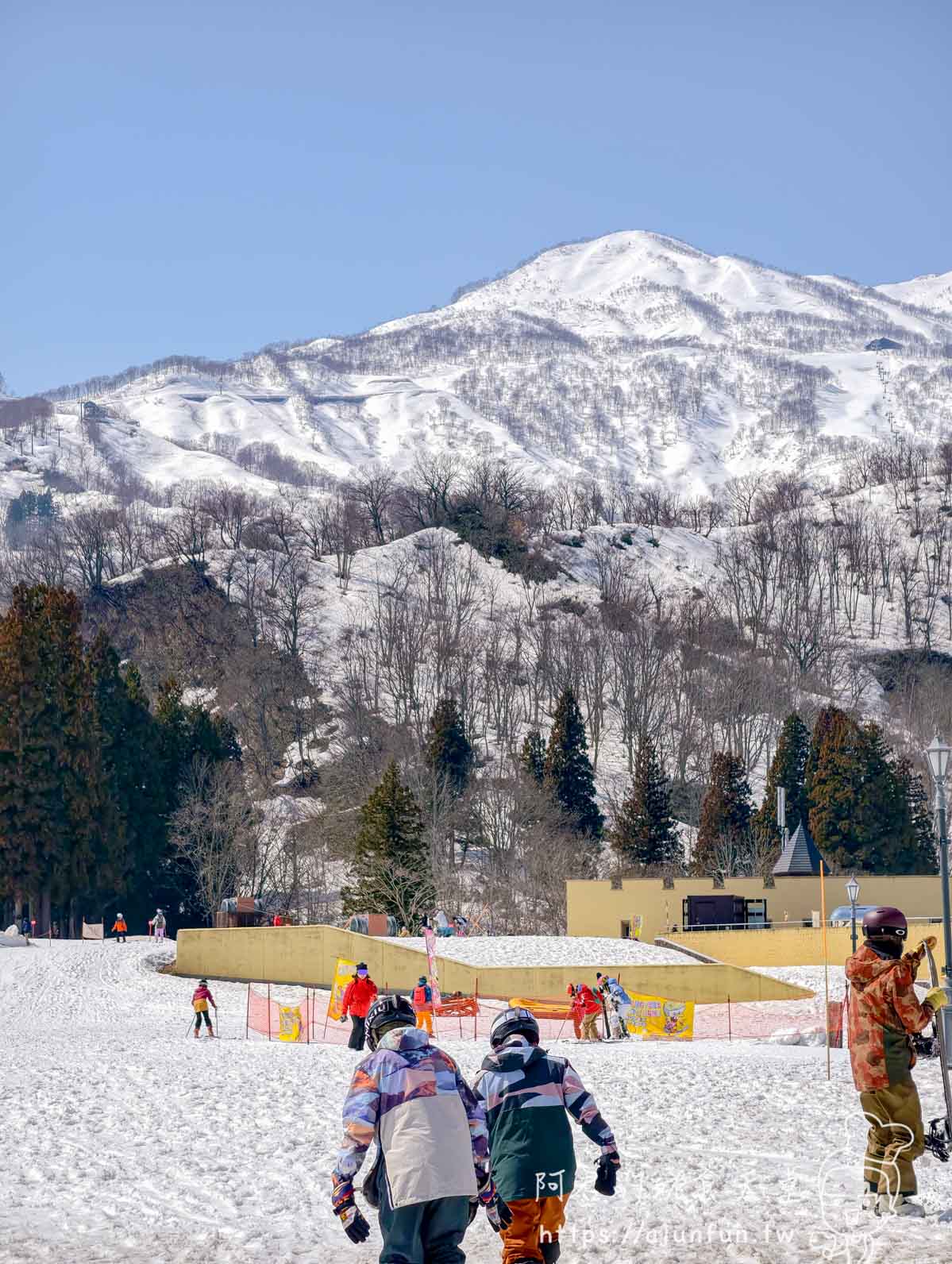 【日本滑雪全包】新潟滑雪自由行救星，美黛子妙高新井樂天 5 日遊評價