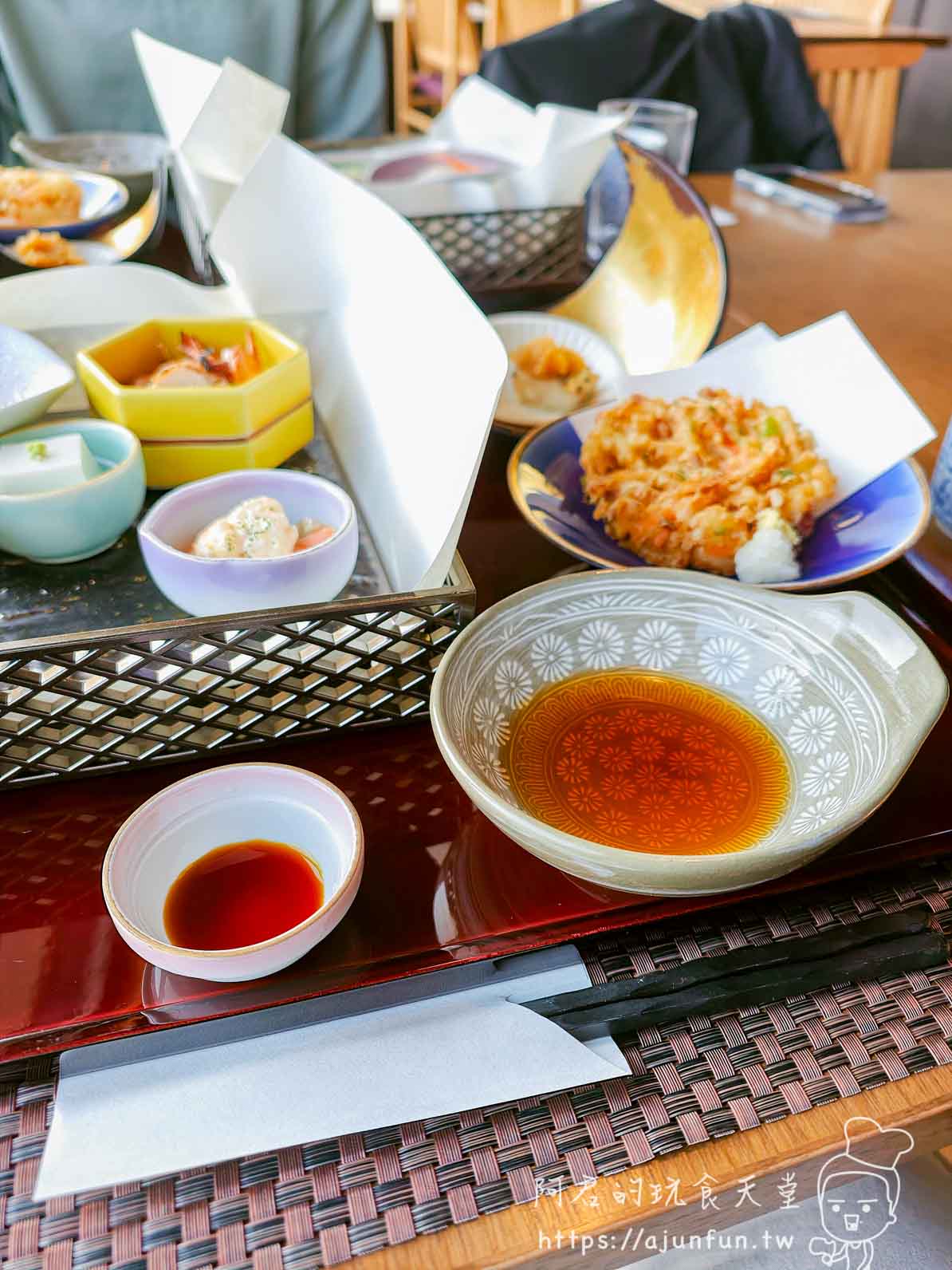 【樂天新井度假村美食】Asahi晚餐評價，黑白大廚等級的雪場懷石料理！