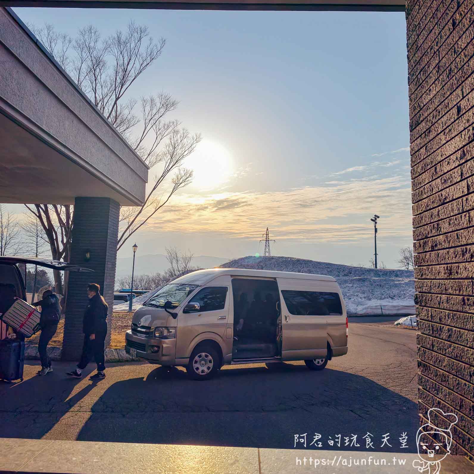 【日本滑雪全包】新潟滑雪自由行救星，美黛子妙高新井樂天 5 日遊評價