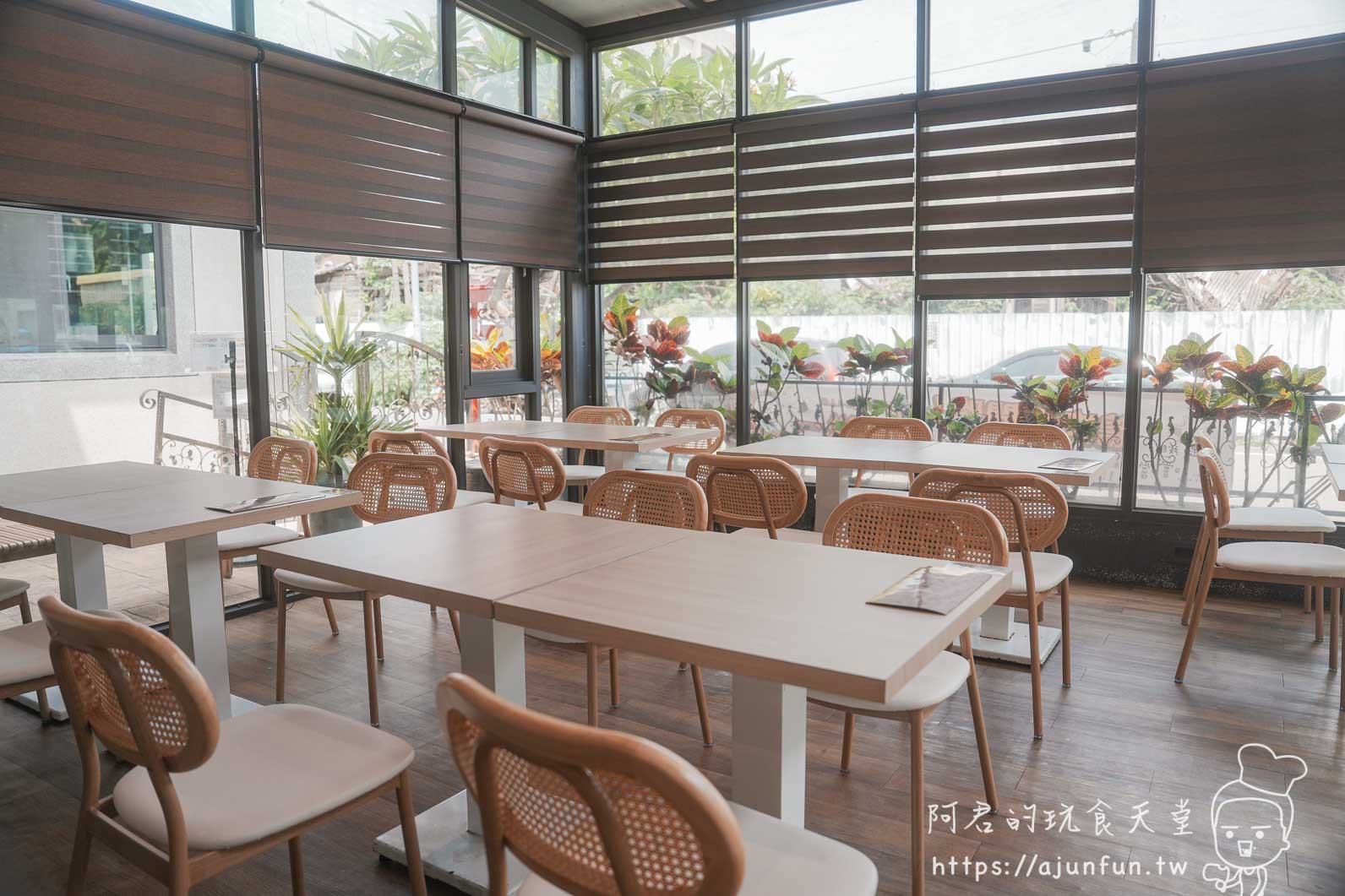 員林車站平價鵝肉店推薦|偶鵝嚐嚐員林店,9 道菜、兩人 500 元吃爆 - 第7張圖 員林車站平價鵝肉店推薦|偶鵝嚐嚐員林店,9 道菜、兩人 500 元吃爆