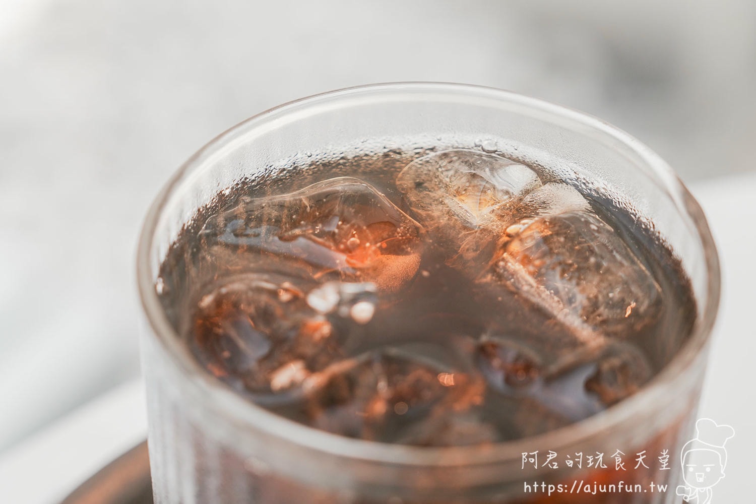 台中西區｜老陳小圓法漢堡｜法國麵包配方手作漢堡 $200 有找，國美館巷弄慢食早午餐