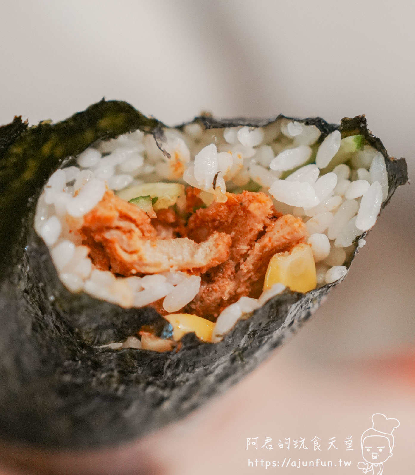 米浪飯卷漢口店｜台中西屯海苔飯捲｜自助點餐 3 分鐘取餐，素食也驚喜