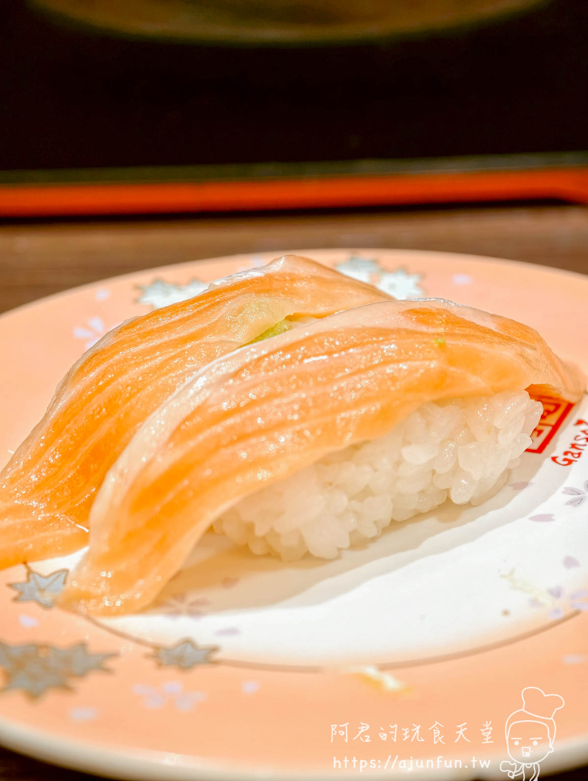 成田機場美食｜元祖壽司 T2 手握迴轉壽司，¥159 起兩人不到 5,000 円吃到撐