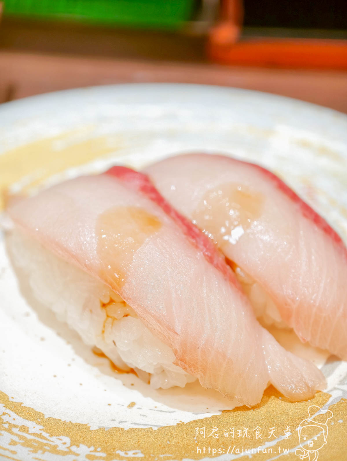 成田機場美食｜元祖壽司 T2 手握迴轉壽司，¥159 起兩人不到 5,000 円吃到撐