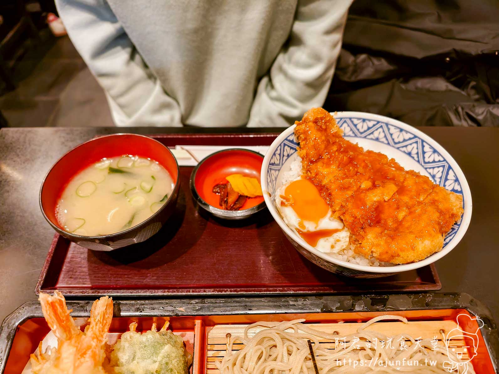 長野善光寺美食|丸清食堂|¥1,500 雙重碳水爆擊,蕎麥麵配醬汁豬排一次滿足 - 第6張圖 長野善光寺美食|丸清食堂|¥1,500 雙重碳水爆擊,蕎麥麵配醬汁豬排一次滿足