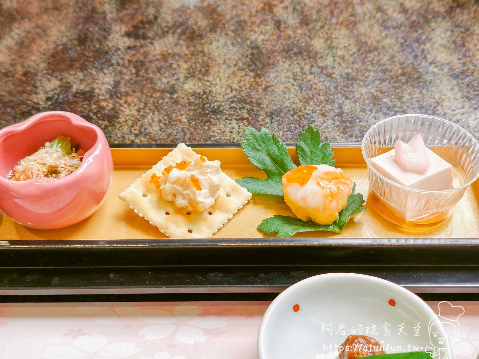成田山住宿｜若松本店｜新勝寺門前 250 年旅館，一泊二食鰻魚懷石 NT$8,700
