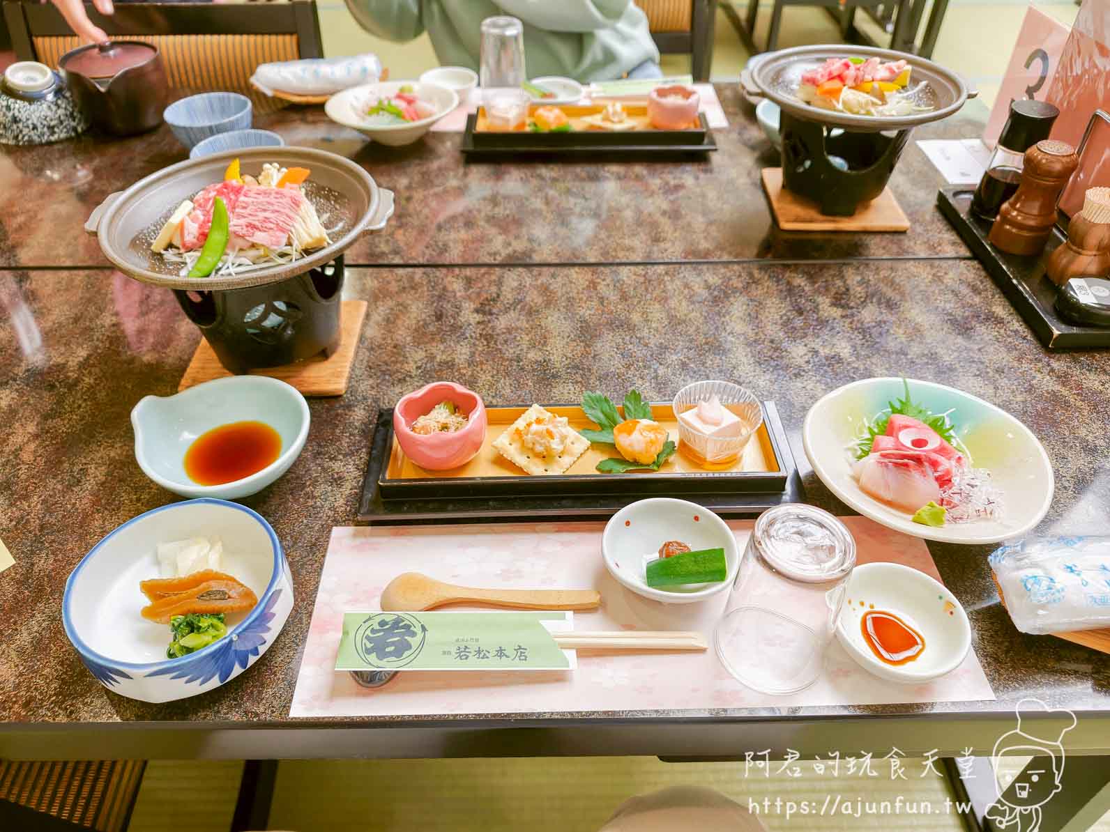 成田山住宿｜若松本店｜新勝寺門前 250 年旅館，一泊二食鰻魚懷石 NT$8,700