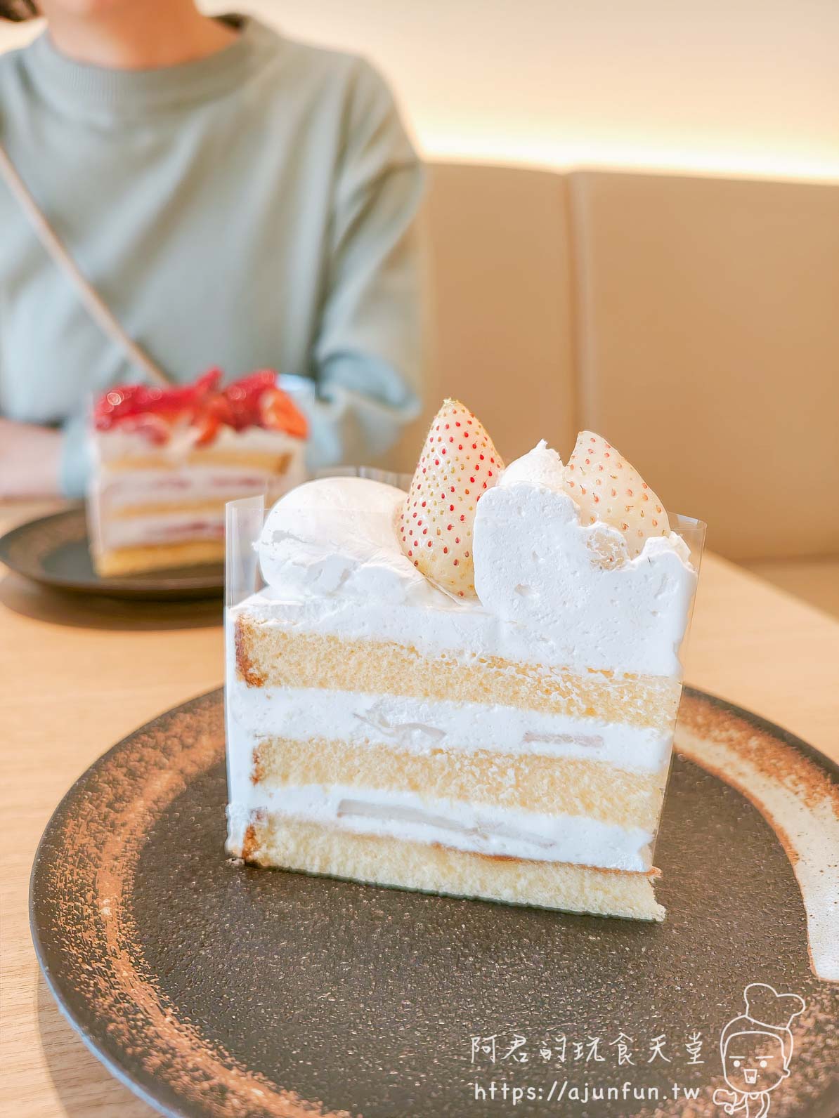 酒々井 Outlets 甜點｜Café comme ça｜糖度 20.9 的黑色草莓蛋糕，全日本僅 70 戶農家生產