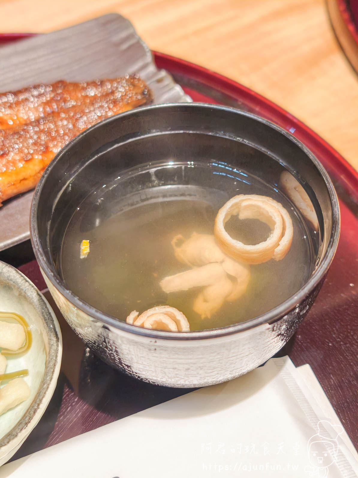成田機場美食｜四代目菊川鰻魚飯｜2 人吃 ¥10,000 值不值？白燒一口見真章