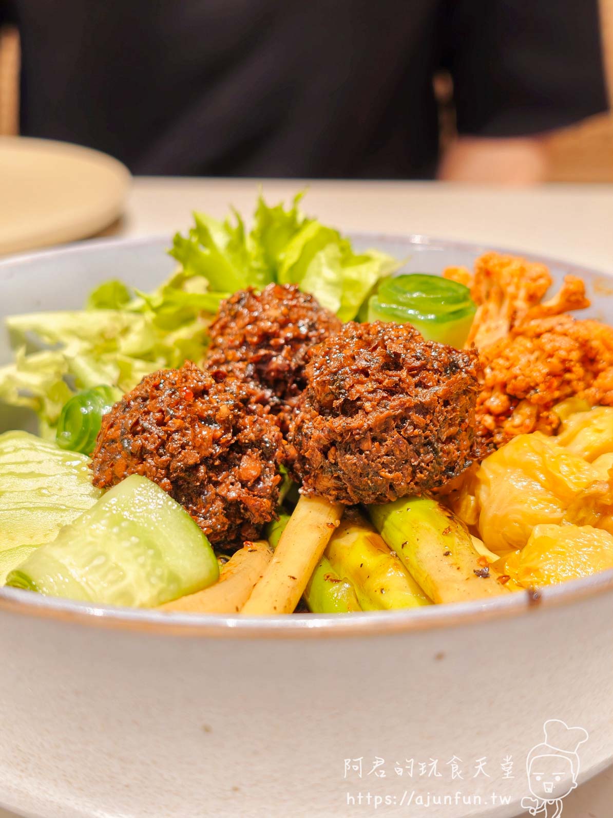 MiaCucina 台中新光店｜10 樓蔬食餐廳，肉食黨也甘願花 NT$600 的義式工法
