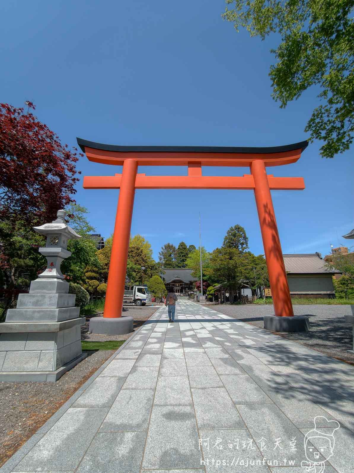 湯倉神社 函館 朱紅色鳥居與石板參道 - 阿君的玩食天堂