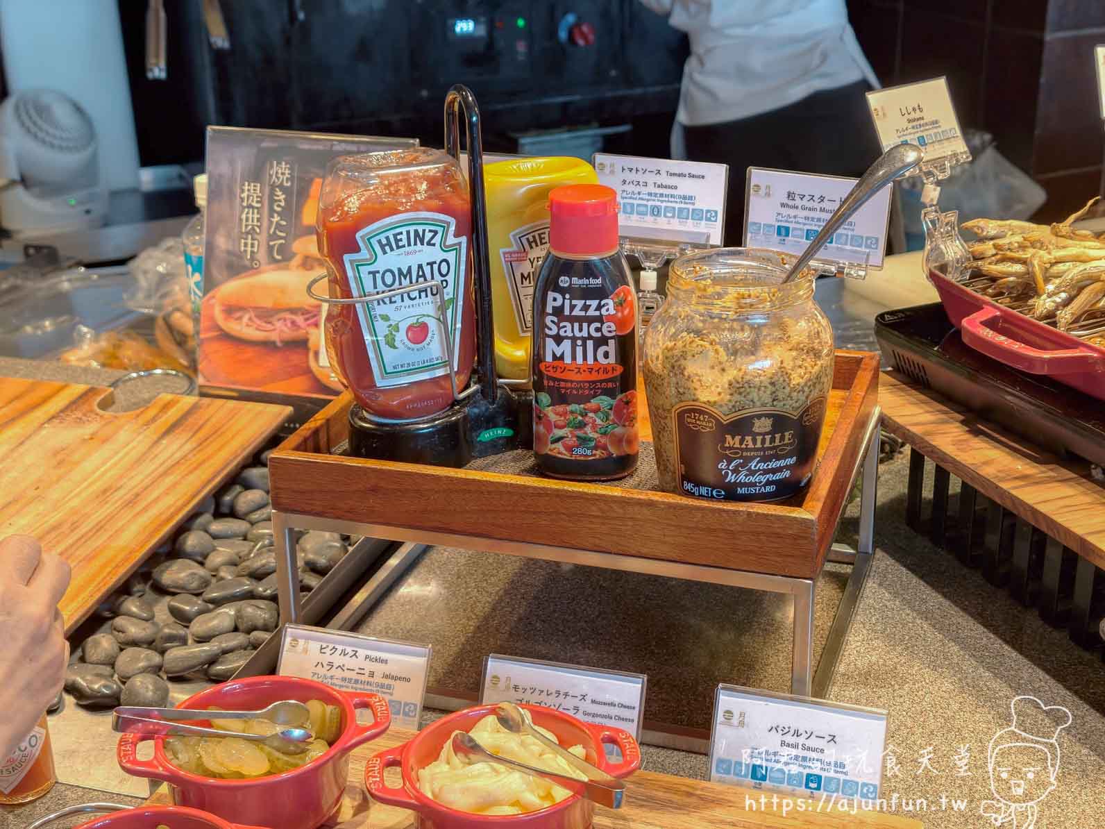 函館 海と灯 早餐自助吧醬料台（番茄醬、披薩醬、全粒芥末醬）- 阿君的玩食天堂