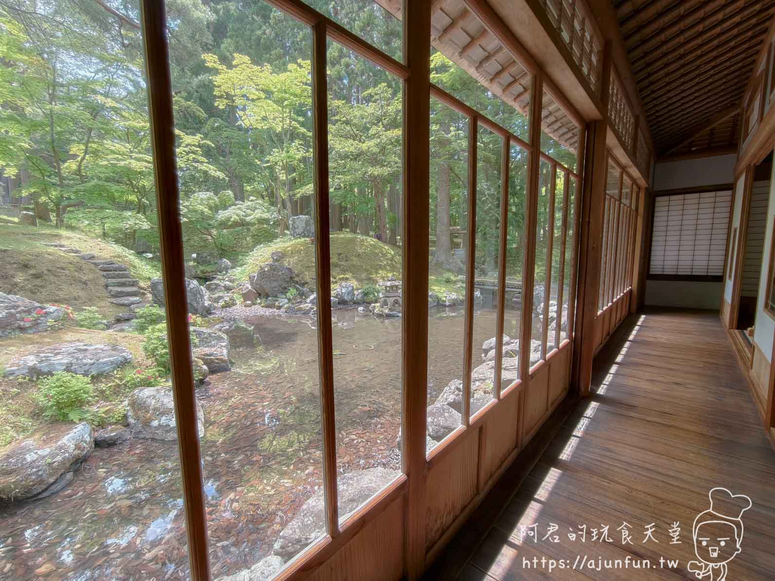 香雪園 木質長廊窗外日式庭園池塘造景 - 阿君的玩食天堂